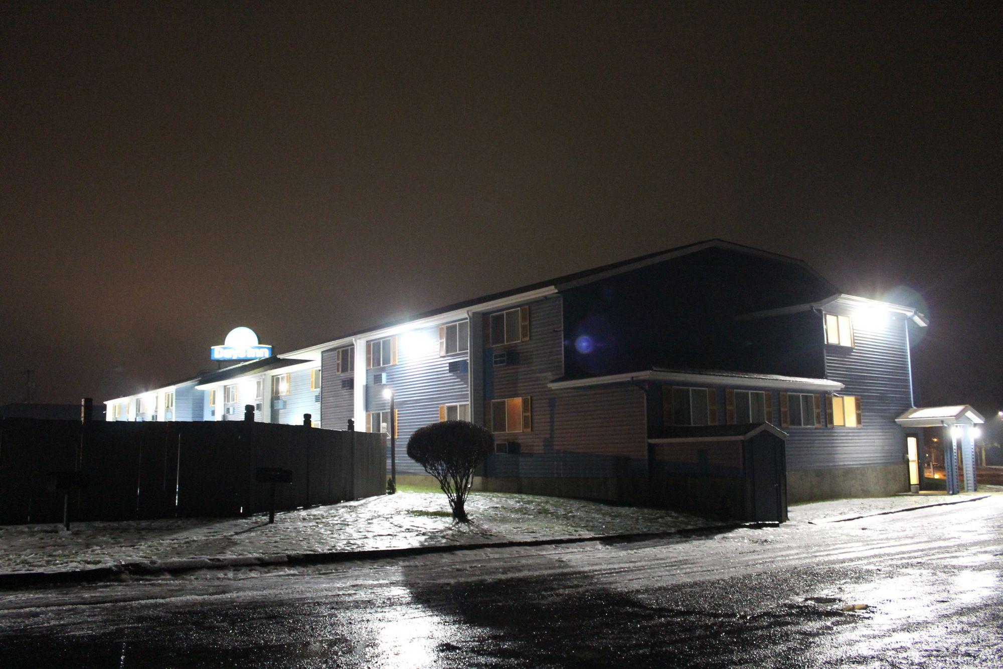 Days Inn By Wyndham Ritzville Екстериор снимка